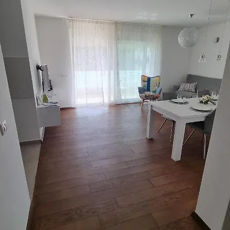 Apartment Luce E Vita Zadar